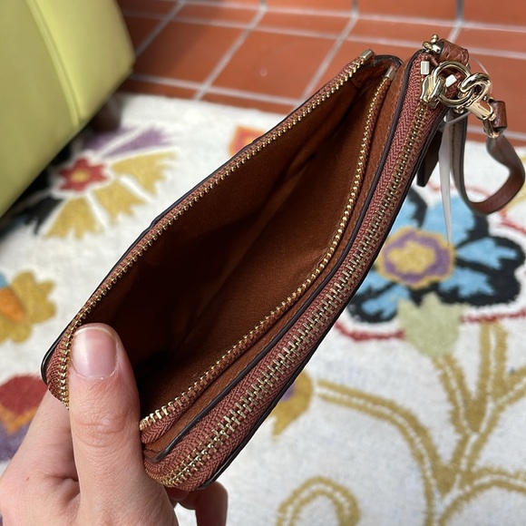 Coach Wrist Wallet - Picture 6 of 6